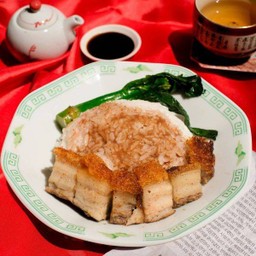 ข้าวหมูกรอบฮ่องกง ไม่ทอด (M)