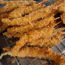 พี่มาร์คมา ปลาไข่ทอด (ตรงข้ามตลาดโต้รุ่ง)