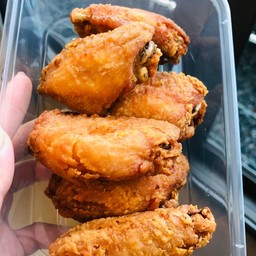 ปีกไก่ทอด