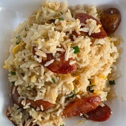 ข้าวผัดกุนเชียง