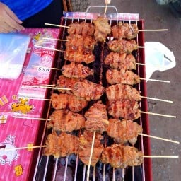 ไส้กรอกทอด🍢 -