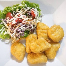 สลัดนักเก็ตไก่