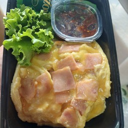 ข้าวไข่ข้นแฮม
