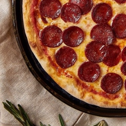 พิซซ่าซาลามี่(ครึ่ง)/Pizza Beef Salami(Half)