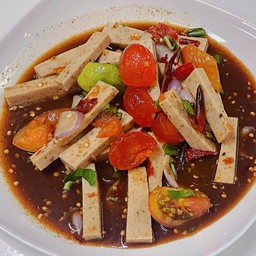 ยำหมูยอไข่แดงเค็ม