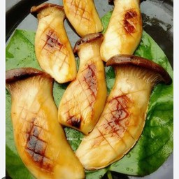 เห็ดออรินจิ ย่างเนย