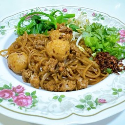 ก๋วยเตี๋ยวคลุกซอส