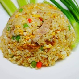 ข้าวผัดไก่
