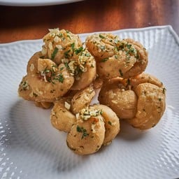 Garlic Knots