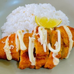 ข้าวไก่ห่อไบโอบะซอสครีมขาว