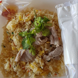 ข้าวผัดหมูเล็ก