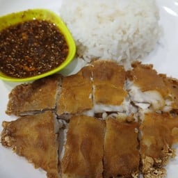 ข้าวปลานิลทอด น้ำจิ้มแจ่ว