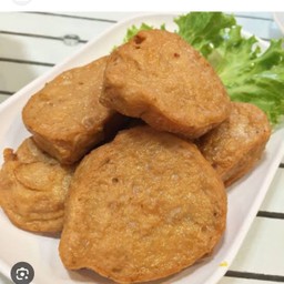 หมูยออุบลทอด