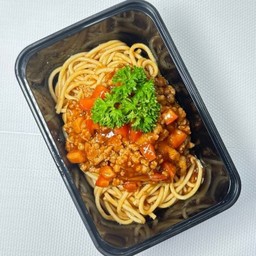 สปาเกตตี้ซอสแดงหมูสับ