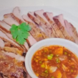 คอหมูย่าง