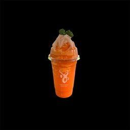 ชาไทยน้ำมะพร้าวสดปั่นสมูทตี้