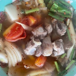 ต้มแซ่บกระดูกหมู