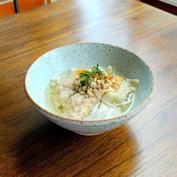 เกาเหลา เกี๊ยวต้ม น้ำใส