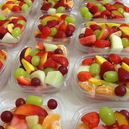 ผลไม้สดและอาหารพร้อมทาน By.ไอ่แสบ