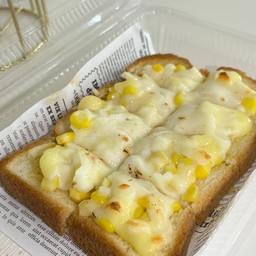 ปังข้าวโพดชีส