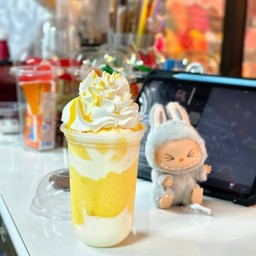 มะม่วงโยเกิร์ต+วิปครีม