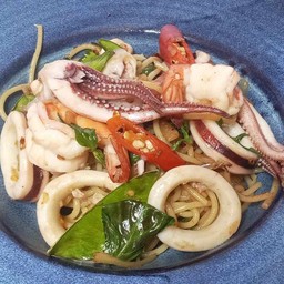 พอใจ สเต็ก&สปาเก็ตตี้