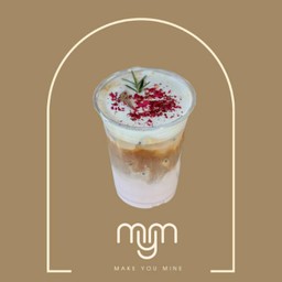 ลาเต้สตรอเบอร์รี่โรส