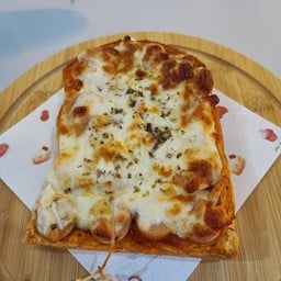 ใส้กรอกชีส