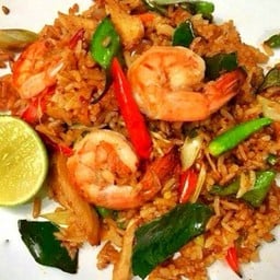 ข้าวผัดต้มยำกุ้ง