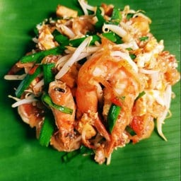 ผัดไทใบตอง ผัดไทโบราณ