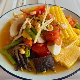 ตำไทยข้าวโพดหวานไข่เค็ม