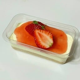 Strawberry Cheese Pie size M (สตรอเบอร์รี่สด)