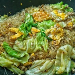 ผัดวุ้นเส้น