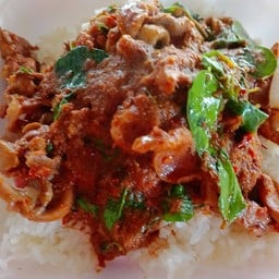 พริกแกงเครื่องในไก่