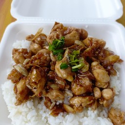 ข้าวไก่กระเทียม