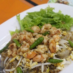 ก๋วยเตี๋ยวคั่วกุ้งสับพริกขี้หนูสวน