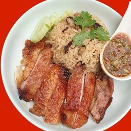 ข้าวเห็ดหอมไก่อบถัง
