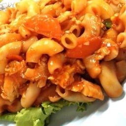 มักกะโรนีไก่