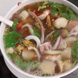 ต้มยำทะเลน้ำใส