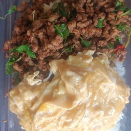 ข้าวกะเพราหมูสับ