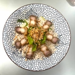 ข้าวต้มหมูกรอบ