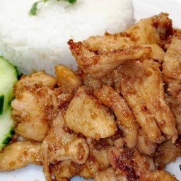 ข้าวไก่กระเทียม