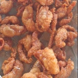 หนังไก่ทอด