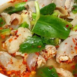 ต้มแซ่บเครื่องในหมู