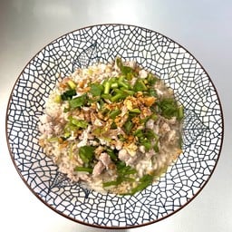 ข้าวต้มหมูสับ