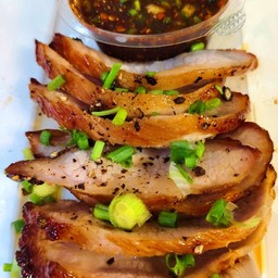 คอหมูย่าง1ขีด(คอแท้สั่งตรงจากแม็คโคร)