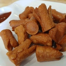 ใส้กรอกทอด