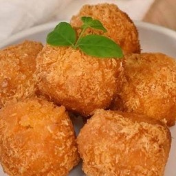 มาม่าเกาหลีห่อไข่ - ในเมือง