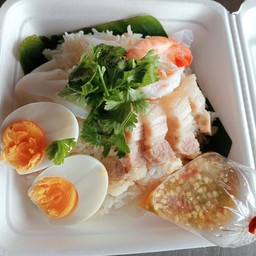 ข้าวคลุกน้ำพริกเกลือ