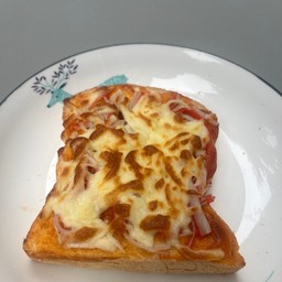 โครตปังพิซซ่า ชีสยืด